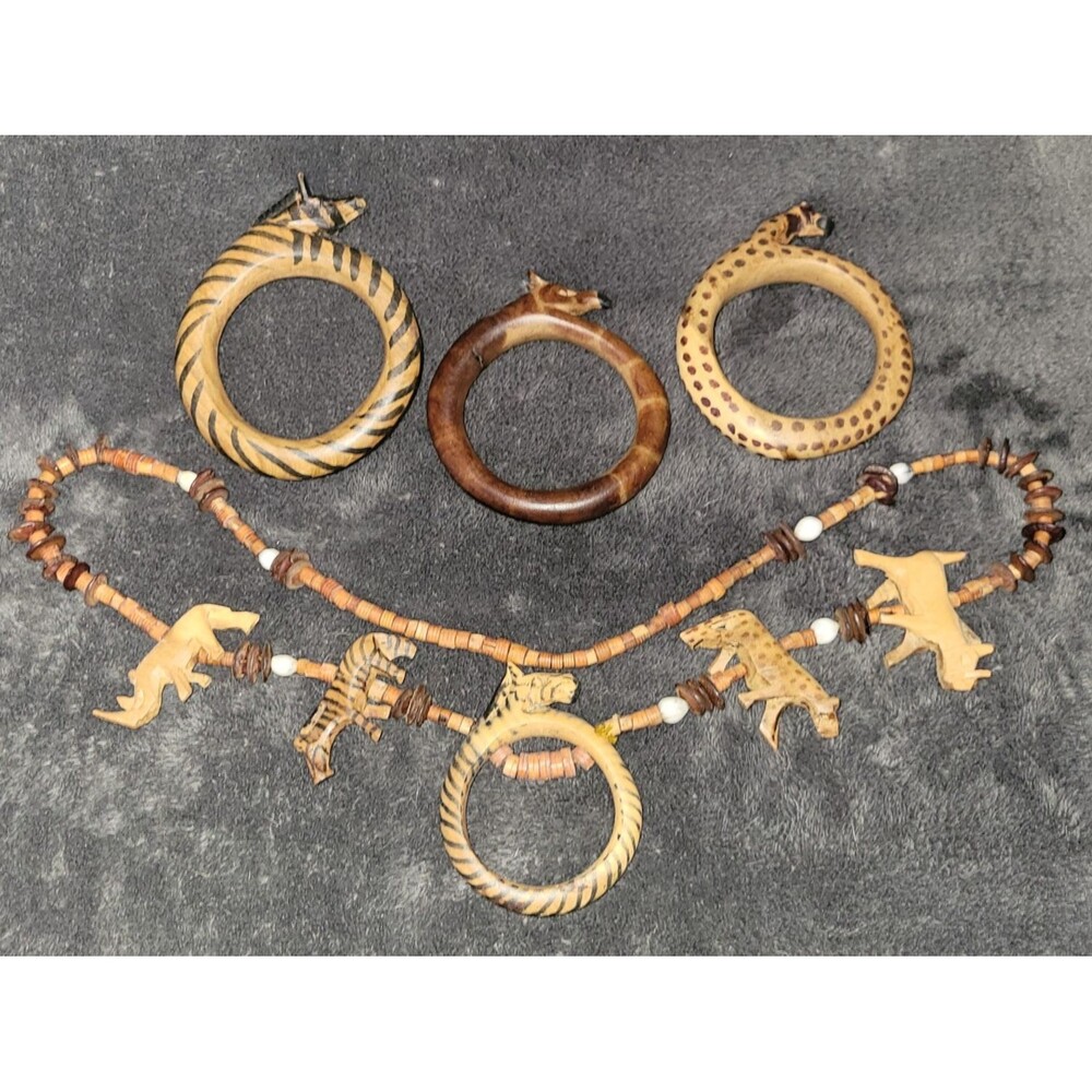 Vintage Hand Carved Wood African Safari Animal Jewelry Set Necklace & 3 Bangles